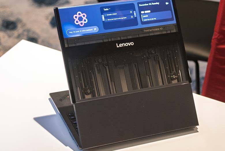 ThinkPad Rollable XD Concept