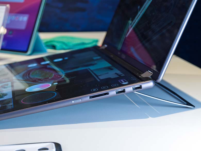 Lenovo-Yoga-Book-Pro-3D-Concept