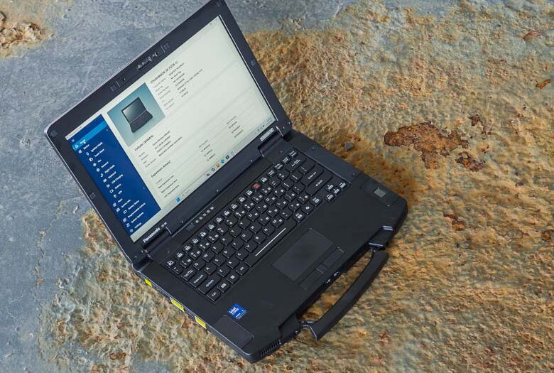 Panasonic Toughbook FZ-56 photo