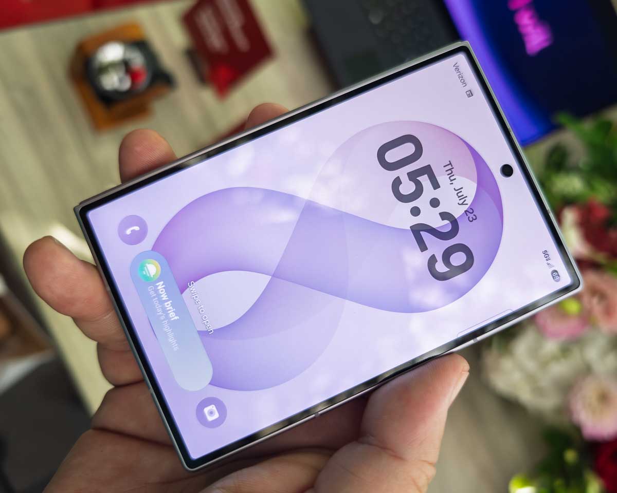 Samsung Galaxy Z Fold 8